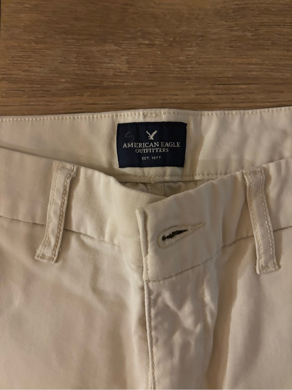 American Eagle Outfitters Off-White Chino Boyfriend Shorts